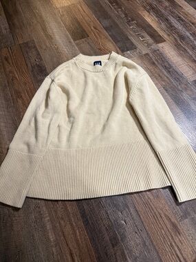 GAP Cream Wide-Rib Hem Crewneck Sweater